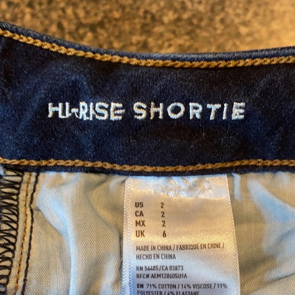 American Eagle Hi-Rise shortie shorts - Picture 4 of 4